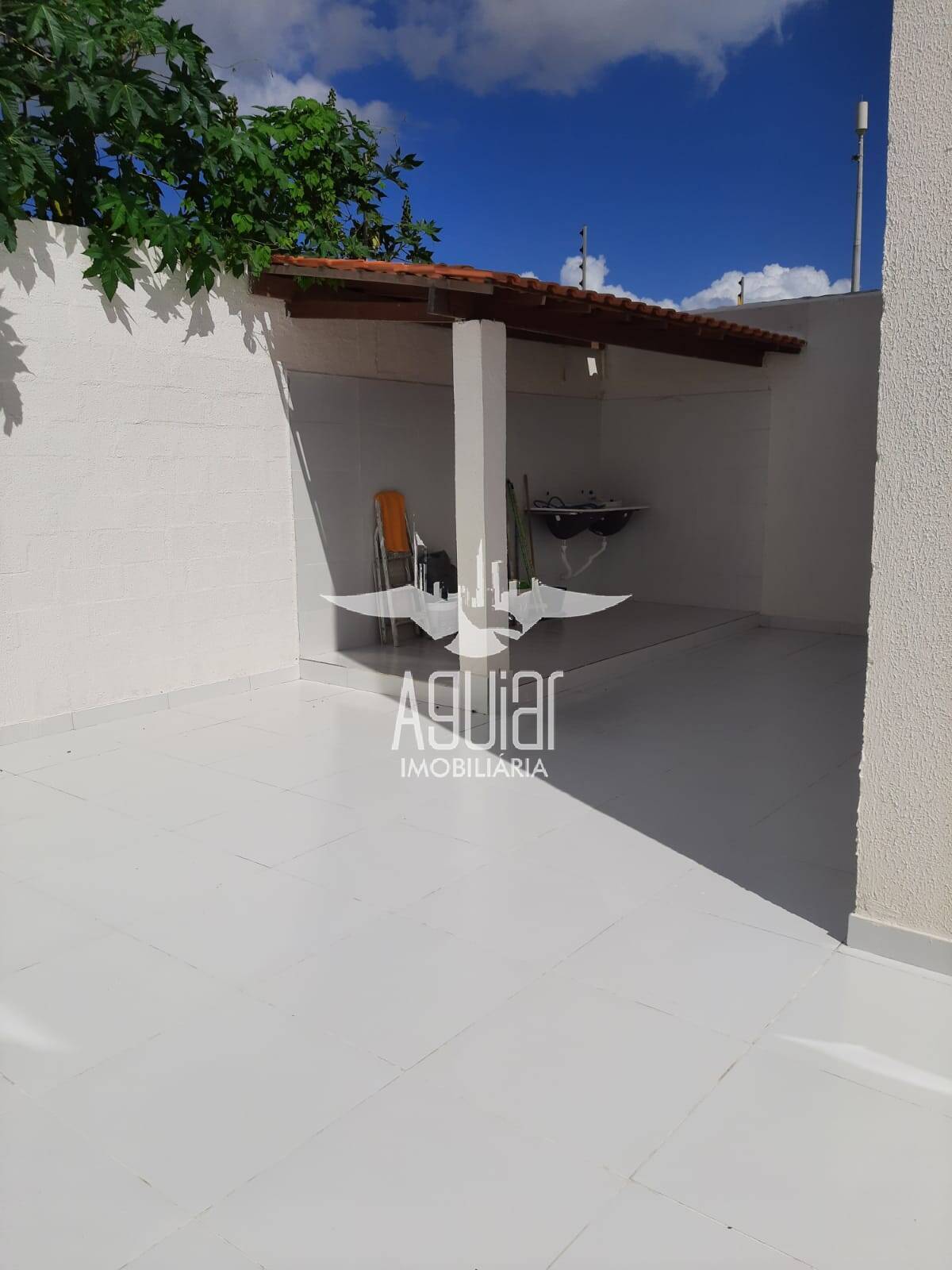 Apartamento à venda com 3 quartos, 130m² - Foto 4