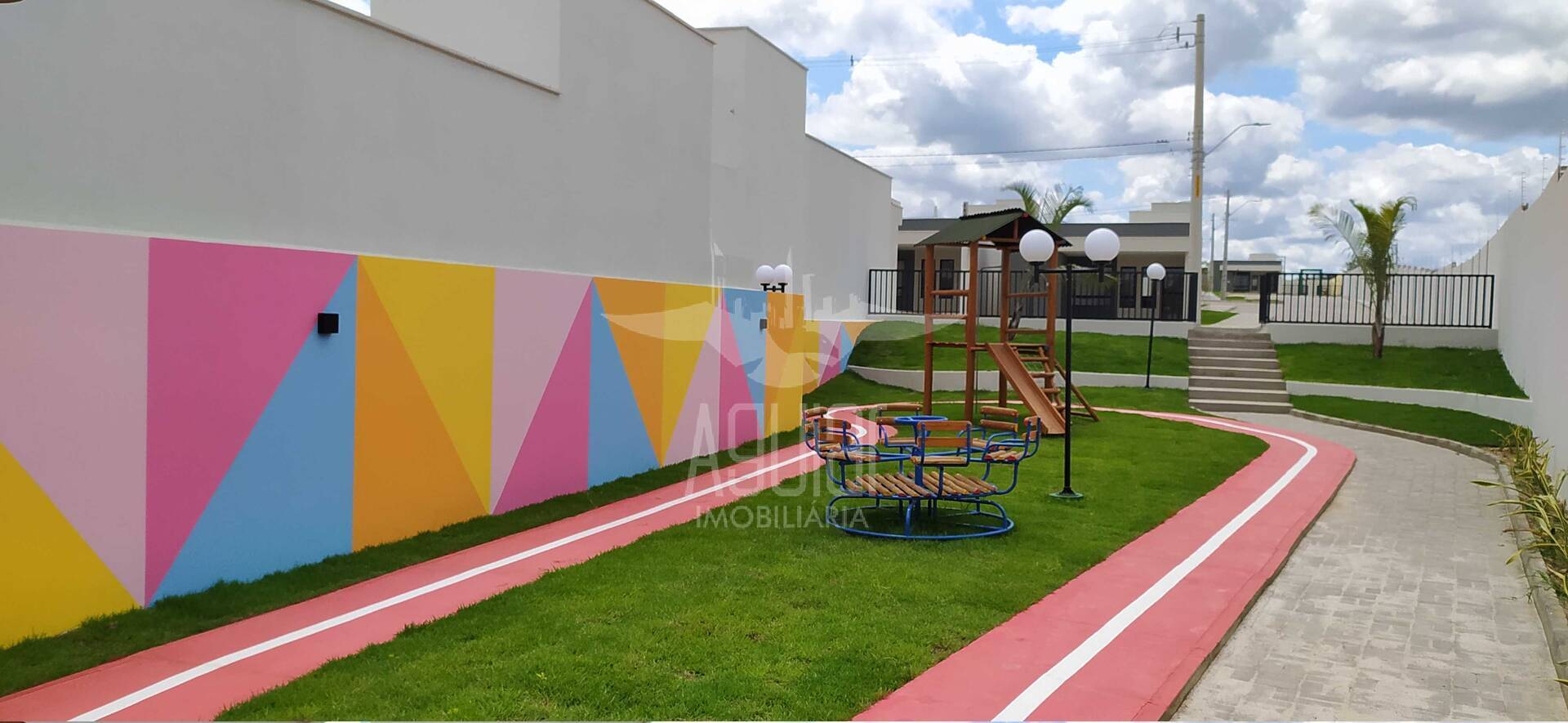 Casa à venda com 3 quartos, 81m² - Foto 14